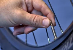 SQUIRT Seal Preventive Bottle 150ml -SRAM Shop 5c46ec627ef78